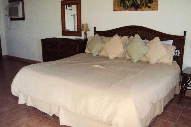 Exotic Caye Beach Resort San Pedro  Exteriör bild