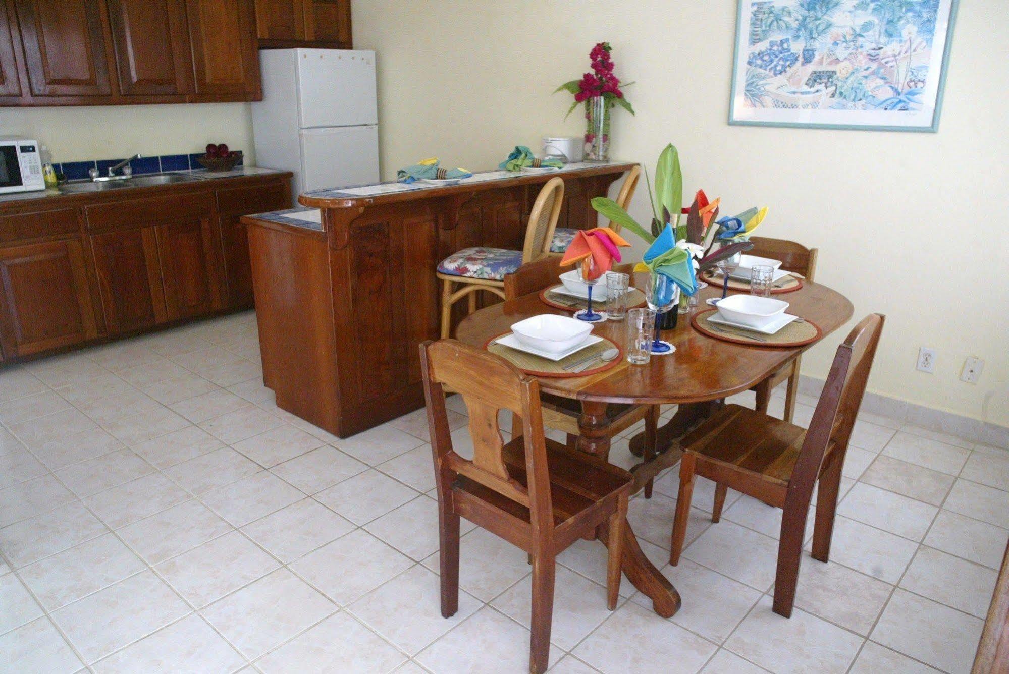 Exotic Caye Beach Resort San Pedro  Exteriör bild